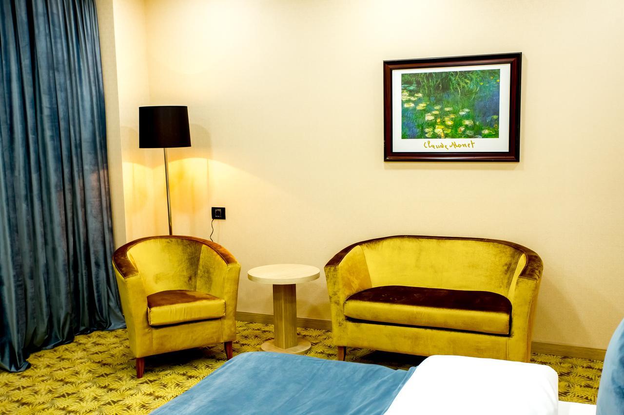 West Shine Hotel Баку Екстериор снимка